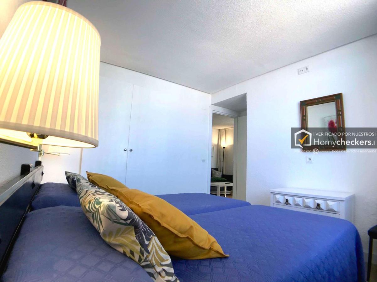 Cozy Apartamento Centro Torremolinos Exterior photo